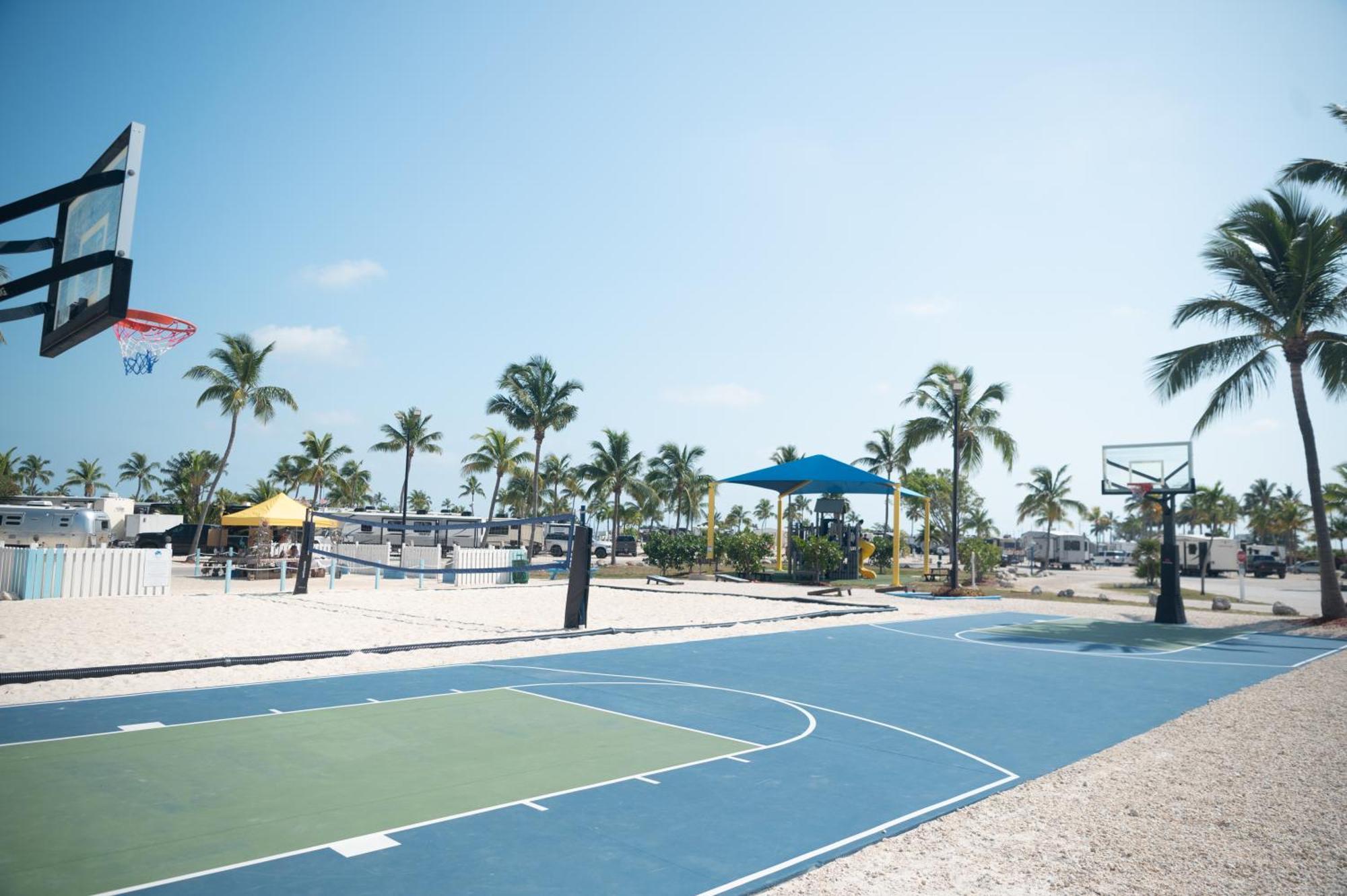 Sunshine Key Rv Resort & Marina بيغ باين كي المظهر الخارجي الصورة