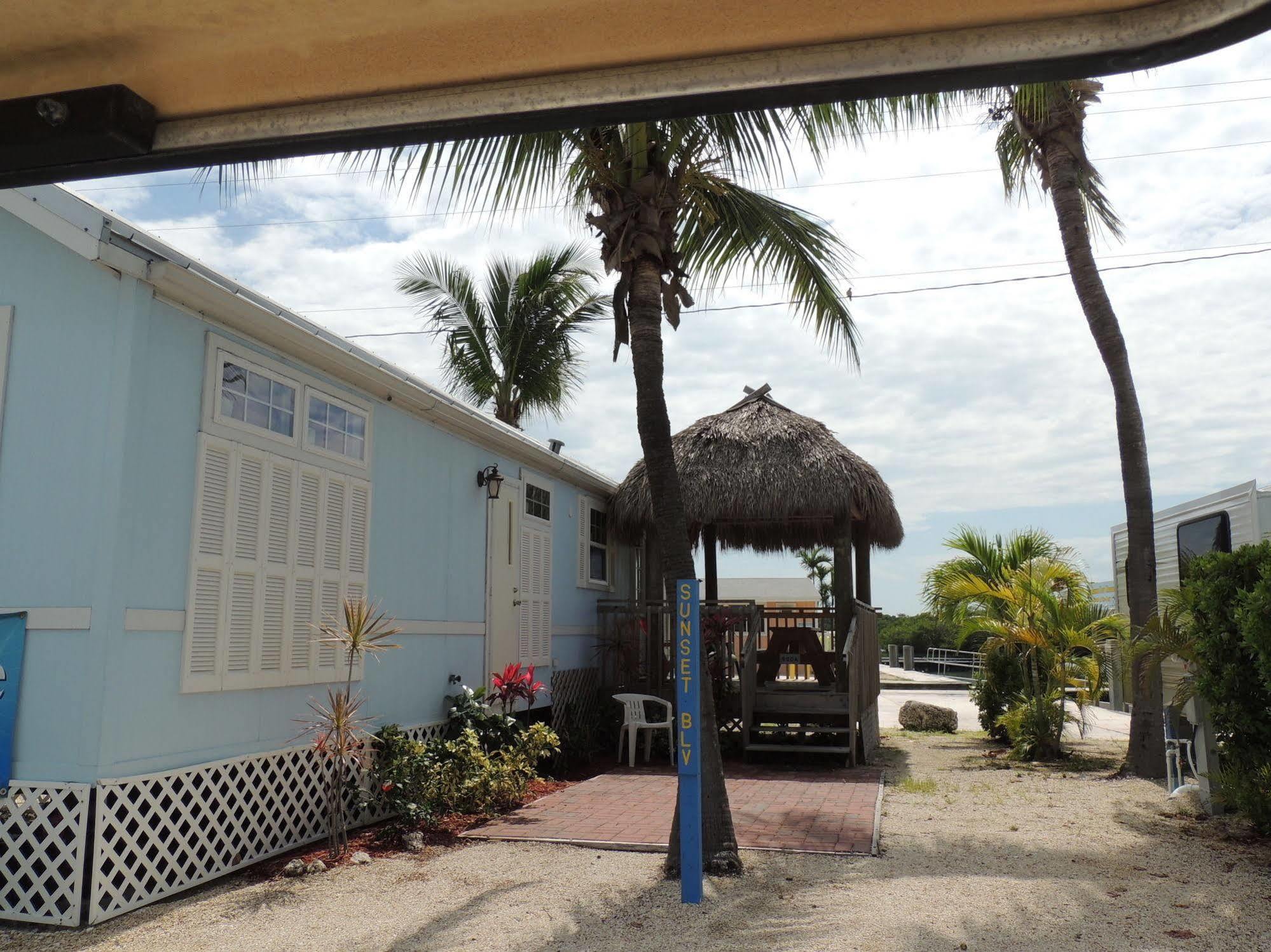Sunshine Key Rv Resort & Marina بيغ باين كي المظهر الخارجي الصورة