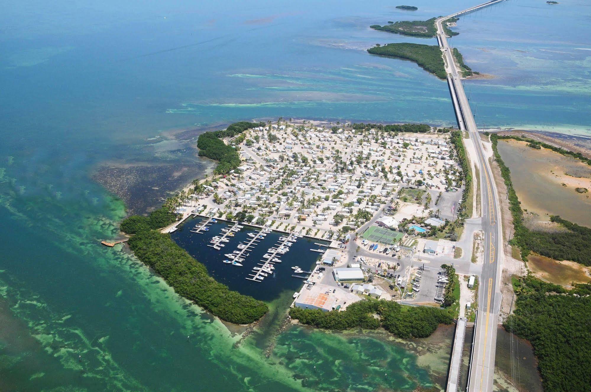 Sunshine Key Rv Resort & Marina بيغ باين كي المظهر الخارجي الصورة